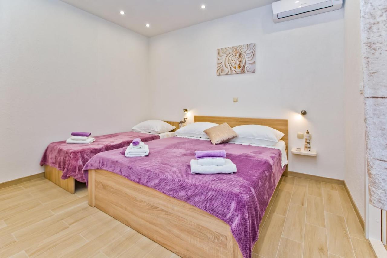 Apartments By The Sea Cove Zastupac, Hvar - 8761 Hvar Town Exteriör bild
