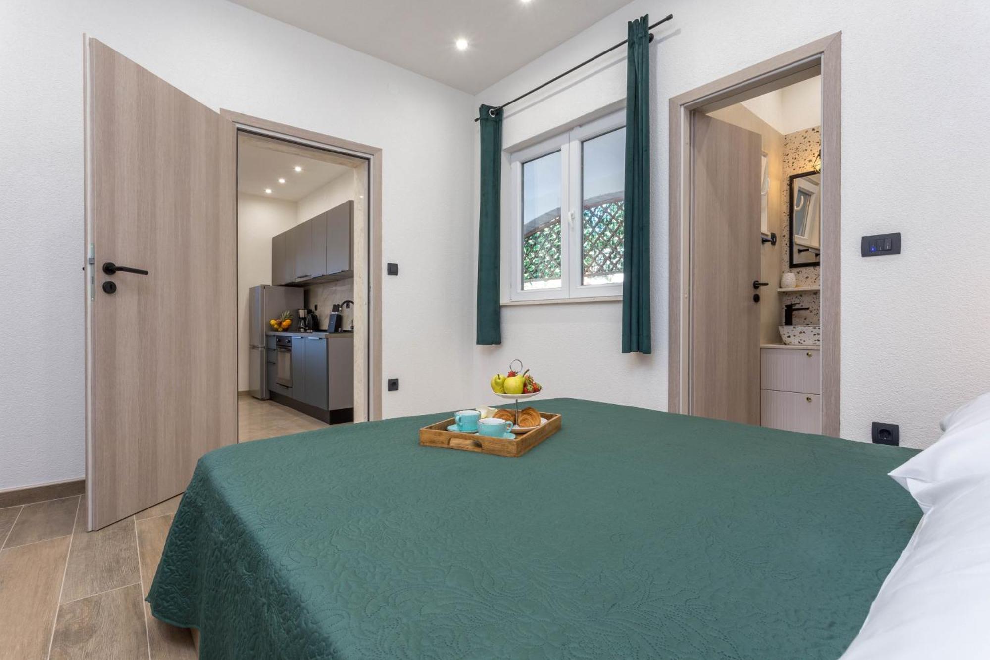 Apartments By The Sea Cove Zastupac, Hvar - 8761 Hvar Town Rum bild