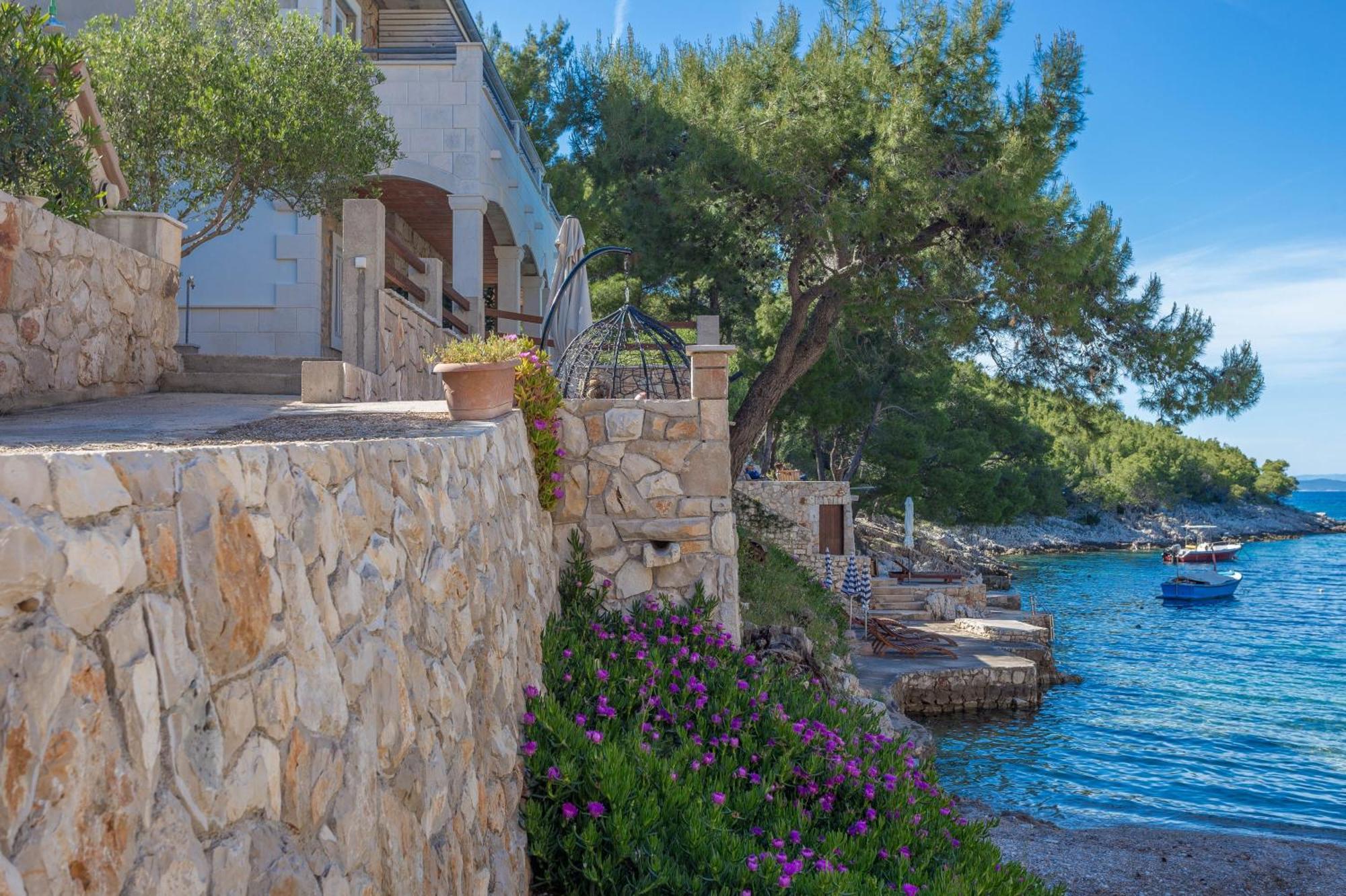 Apartments By The Sea Cove Zastupac, Hvar - 8761 Hvar Town Exteriör bild