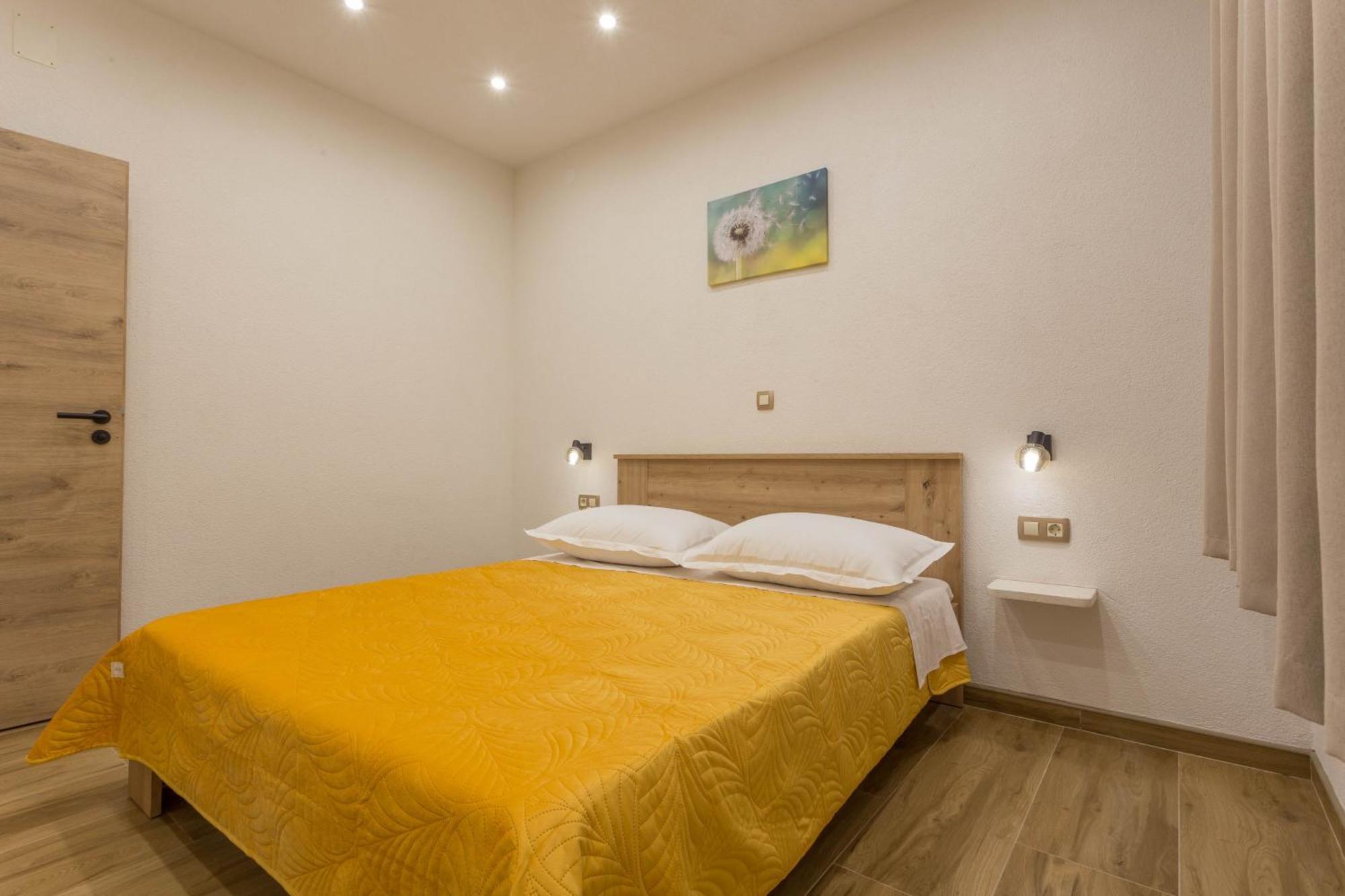 Apartments By The Sea Cove Zastupac, Hvar - 8761 Hvar Town Rum bild